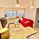 Appartement Metro Wifi 300mbs 65'tv Netflix Hbo Appletv+ Varsovie