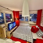 Metro Wifi 300mbs 65'tv Netflix Hbo Appletv+ Apartamento