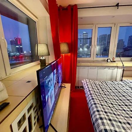 Διαμέρισμα Metro Wifi 300mbs 65'tv Netflix Hbo Appletv+