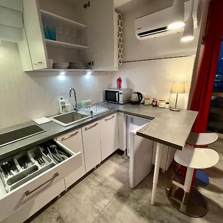 Metro Wifi 300mbs 65'tv Netflix Hbo Appletv+ Varsó